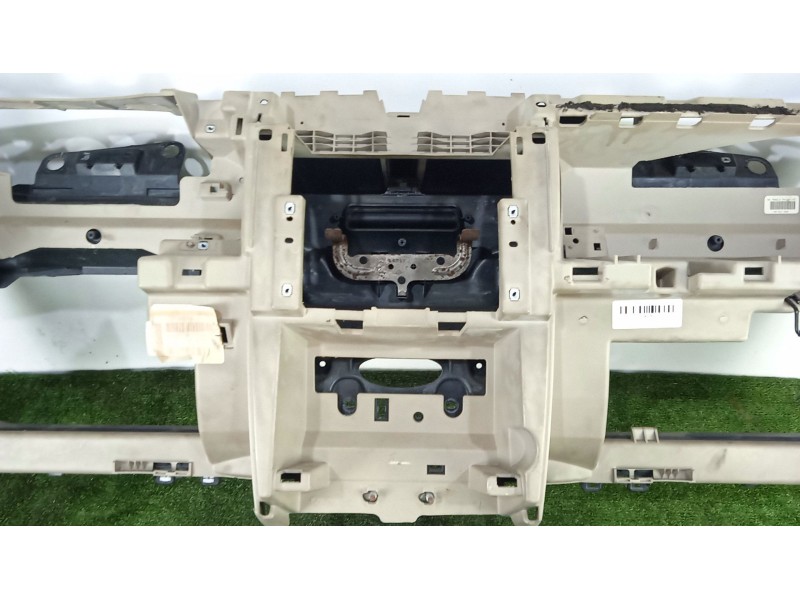 Recambio de salpicadero para jeep cherokee (kk) 2.8 crd 4x4 referencia OEM IAM 6636560 - 1461442DKA JOHNSON.CONTROL 