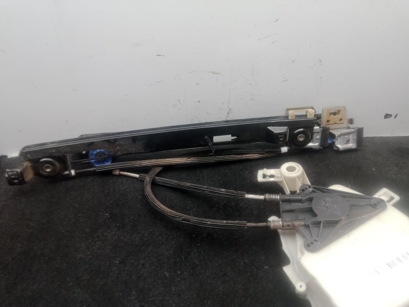 Recambio de elevalunas delantero izquierdo para seat altea xl (5p5, 5p8) 1.6 tdi referencia OEM IAM 5P0837401AF  