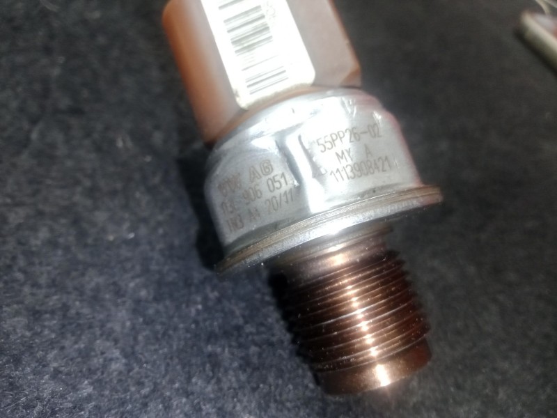 Recambio de sensor presion para seat altea xl (5p5, 5p8) 1.6 tdi referencia OEM IAM 03L906051  