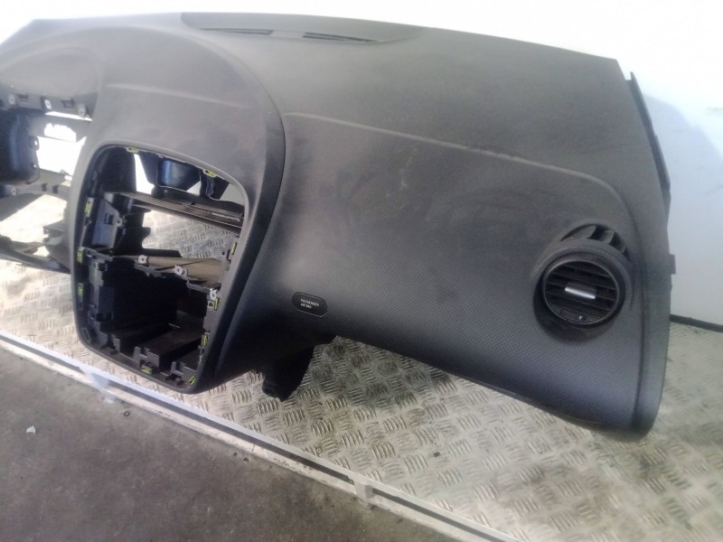 Recambio de salpicadero para seat altea xl (5p5, 5p8) 1.6 tdi referencia OEM IAM 5P0857067  