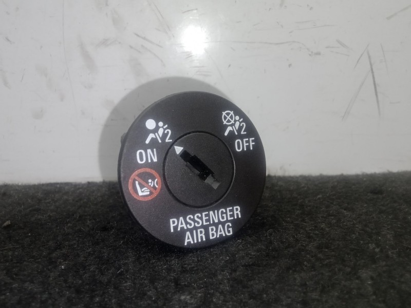 Recambio de mando airbag para opel astra k (b16) 1.6 cdti (68) referencia OEM IAM 13524006  