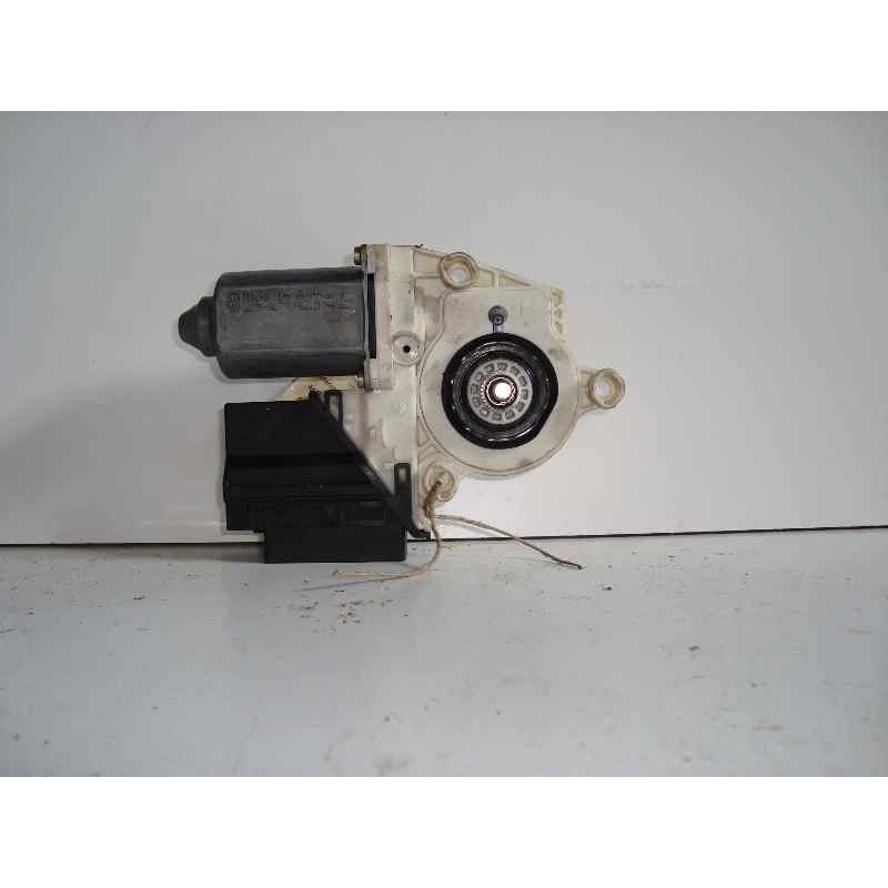 Recambio de motor elevalunas delantero derecho para seat ibiza (6l1) referencia OEM IAM 6Q2959801A  3 PUERTAS