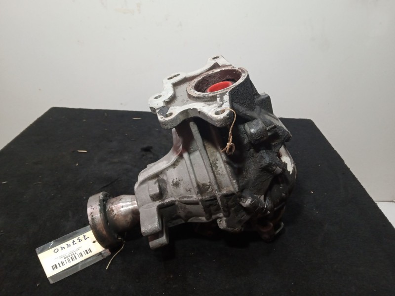 Recambio de diferencial trasero para volvo xc90 2.4 diesel cat referencia OEM IAM 01023739  