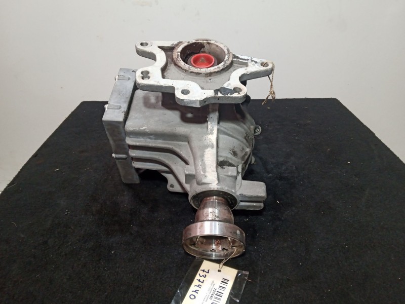 Recambio de diferencial trasero para volvo xc90 2.4 diesel cat referencia OEM IAM 01023739  