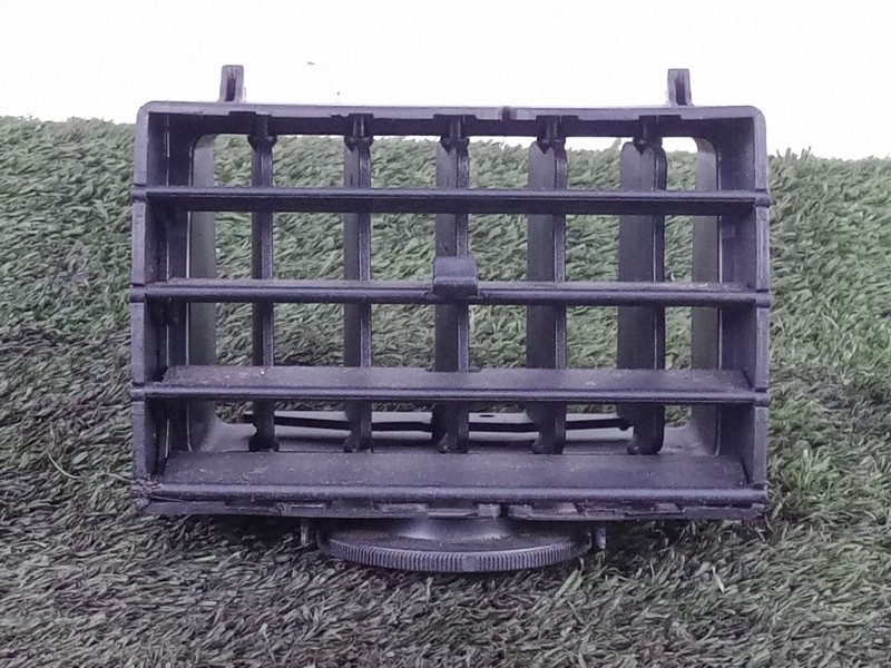 Recambio de rejilla aireadora para jeep cherokee (kk) 2.8 crd 4x4 referencia OEM IAM   