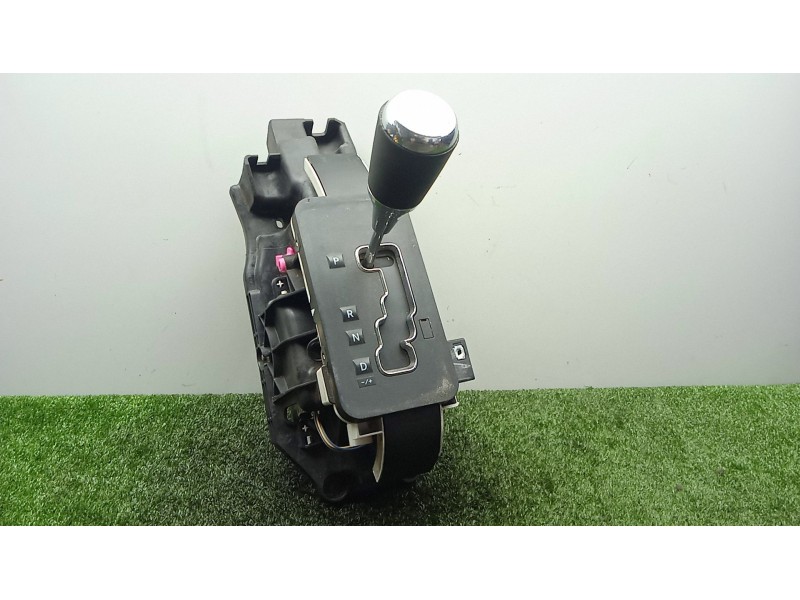 Recambio de palanca cambio para jeep cherokee (kk) 2.8 crd 4x4 referencia OEM IAM 52125434AC  AUTOMATICA