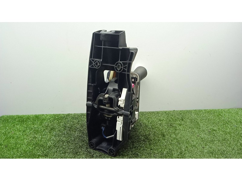 Recambio de palanca cambio para jeep cherokee (kk) 2.8 crd 4x4 referencia OEM IAM 52125434AC  AUTOMATICA