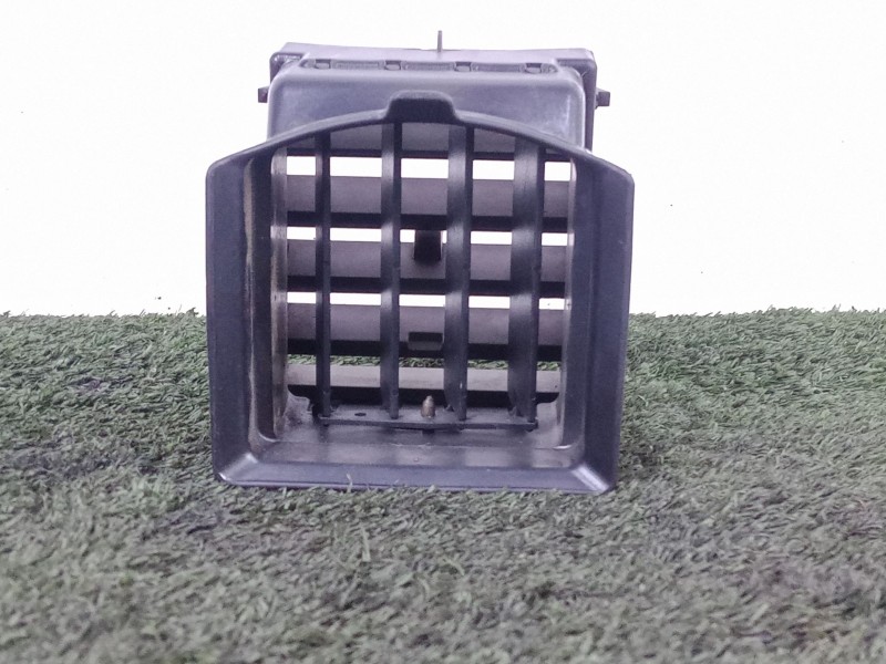 Recambio de rejilla aireadora para jeep cherokee (kk) 2.8 crd 4x4 referencia OEM IAM SIN REFERENCIA  