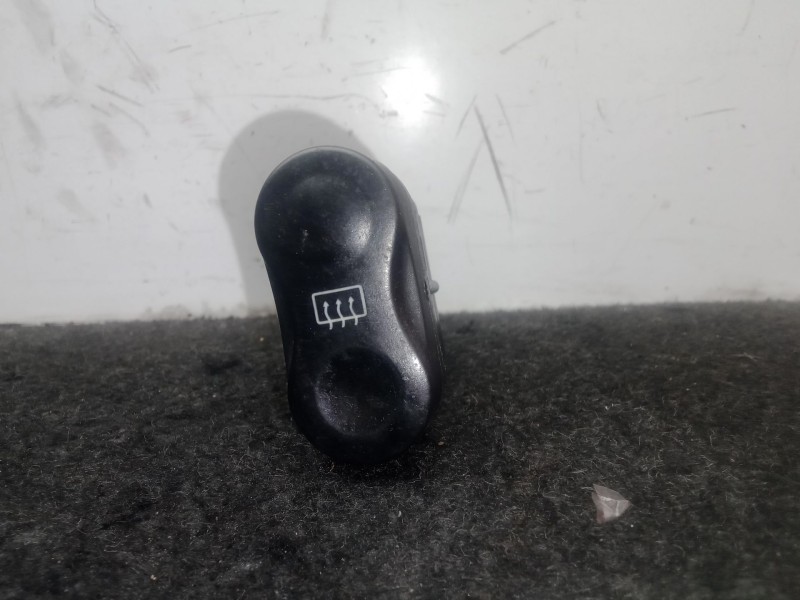 Recambio de boton luneta termica para dacia duster (hs_) 1.5 dci (hsaj) referencia OEM IAM NO TIENE  