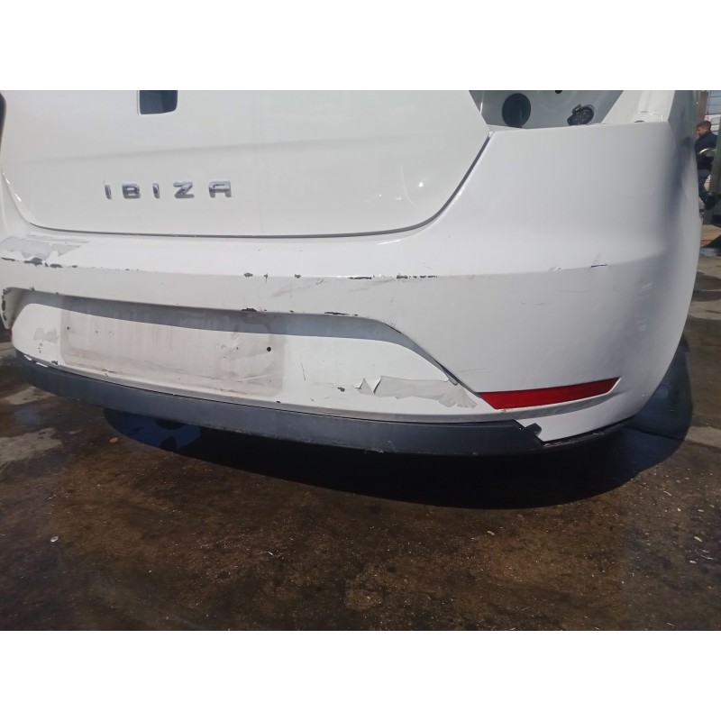 Recambio de paragolpes trasero para seat ibiza (6j5) 1.2 tdi referencia OEM IAM  PARA PINTAR, PINTURA LEVANTADA 