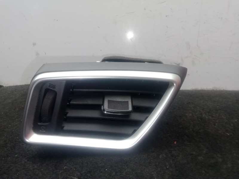 Recambio de aireador delantero izquierdo para nissan qashqai ii (j11, j11_) 1.5 dci referencia OEM IAM 68761HV00A  