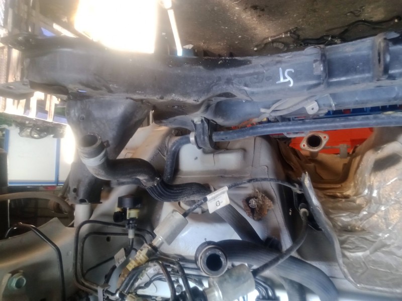 Recambio de puente delantero para nissan qashqai ii (j11, j11_) 1.5 dci referencia OEM IAM   