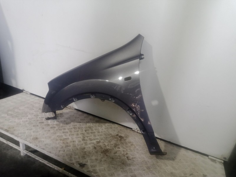 Recambio de aleta delantera izquierda para nissan qashqai i (j10, nj10) 2.0 dci referencia OEM IAM   