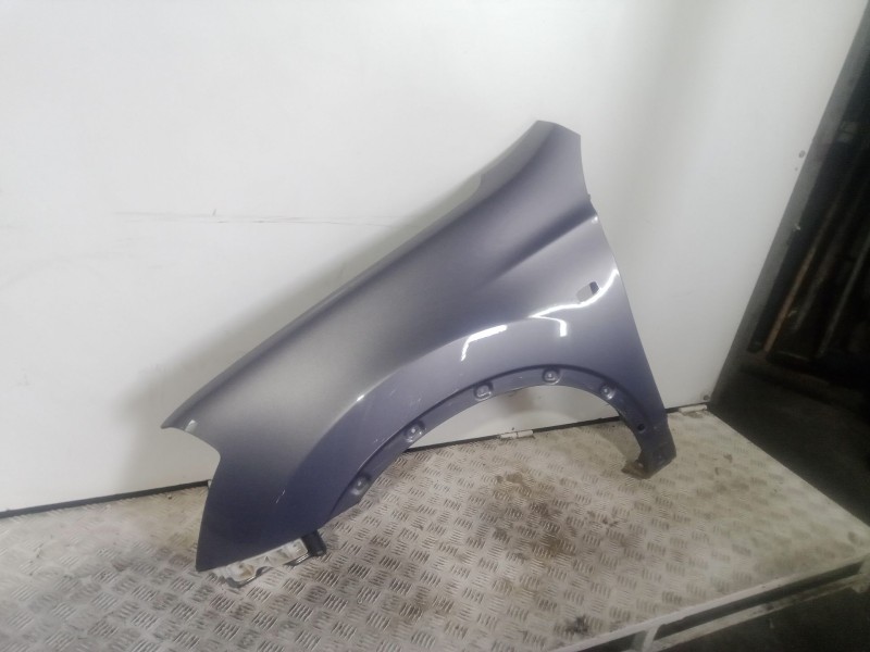 Recambio de aleta delantera izquierda para nissan qashqai i (j10, nj10) 2.0 dci referencia OEM IAM   