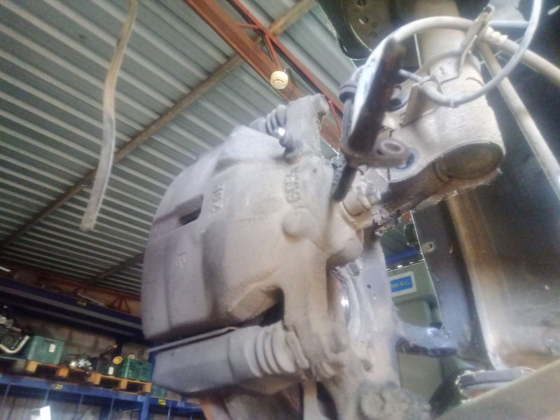 Recambio de pinza freno delantera derecha para nissan qashqai i (j10, nj10) 2.0 dci referencia OEM IAM   