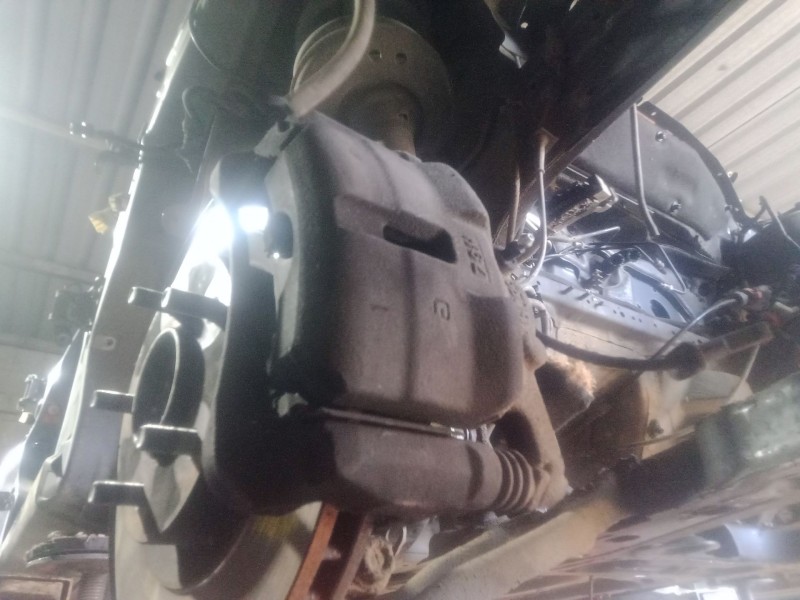 Recambio de pinza freno delantera derecha para nissan qashqai i (j10, nj10) 2.0 dci referencia OEM IAM   