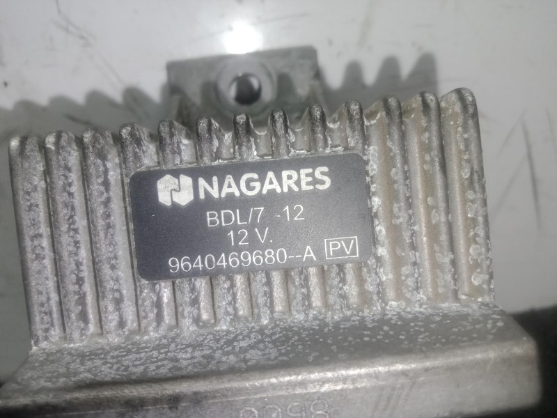 Recambio de caja precalentamiento para nissan qashqai i (j10, nj10) 2.0 dci referencia OEM IAM 9640469680A  NAGARES