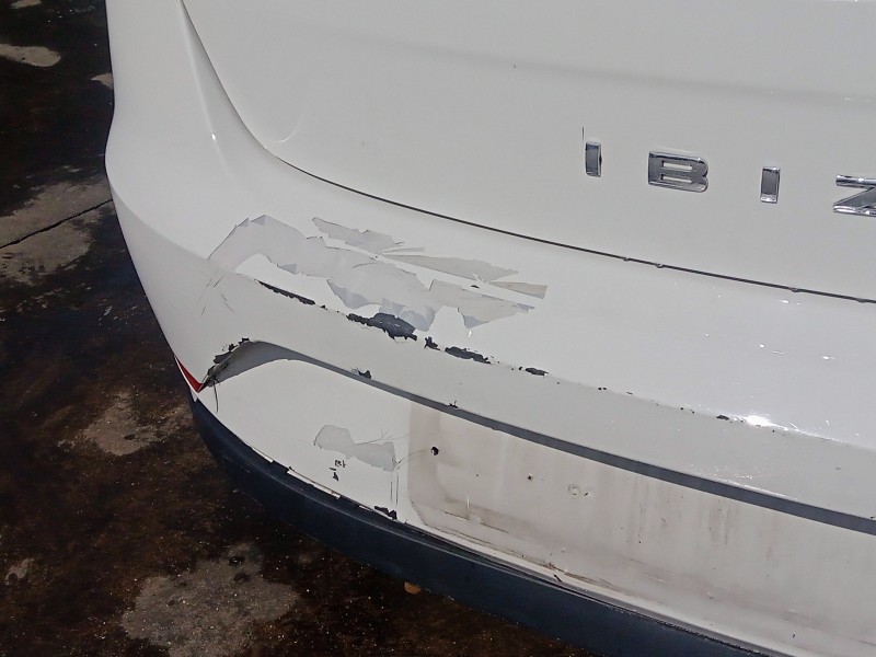 Recambio de paragolpes trasero para seat ibiza (6j5) 1.2 tdi referencia OEM IAM  PARA PINTAR, PINTURA LEVANTADA 