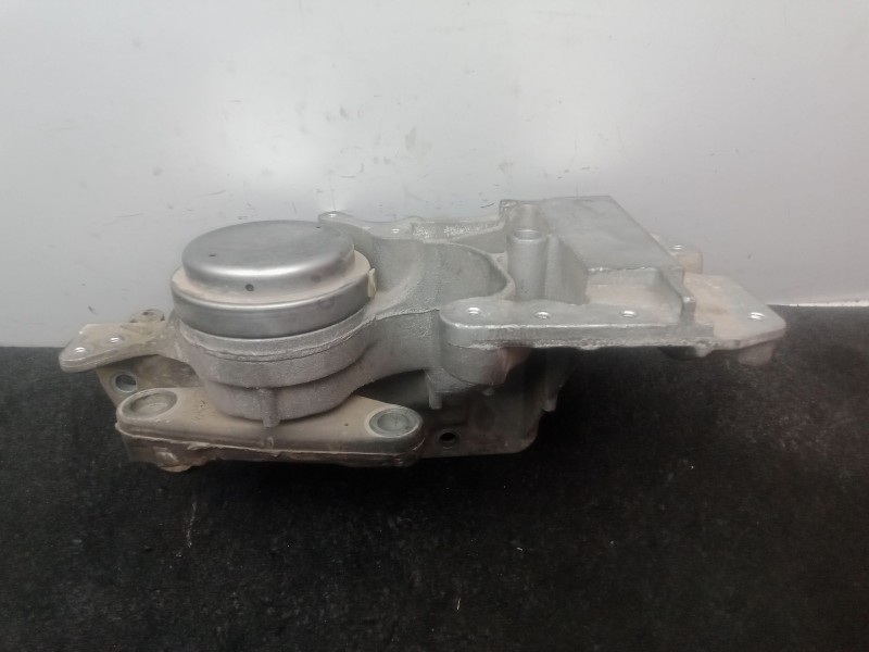 Recambio de soporte cambio para nissan qashqai i (j10, nj10) 2.0 dci referencia OEM IAM 11220JD700  