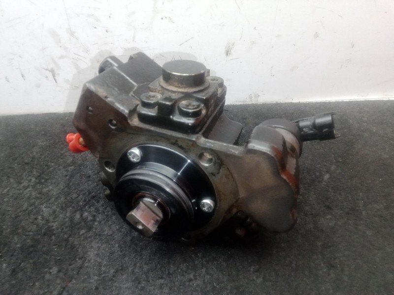 Recambio de bomba inyeccion para peugeot bipper tepee 1.3 hdi 75 referencia OEM IAM 0445010243 - 55230348  BOSCH