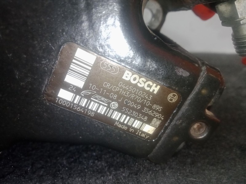 Recambio de bomba inyeccion para peugeot bipper tepee 1.3 hdi 75 referencia OEM IAM 0445010243 - 55230348  BOSCH