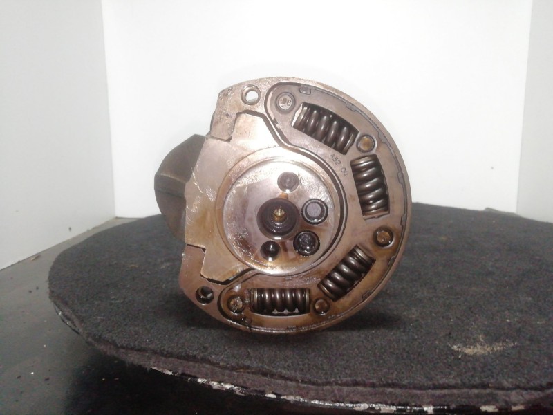 Recambio de cigueñal para volkswagen touareg (7la, 7l6, 7l7) 2.5 r5 tdi referencia OEM IAM 070105019F  