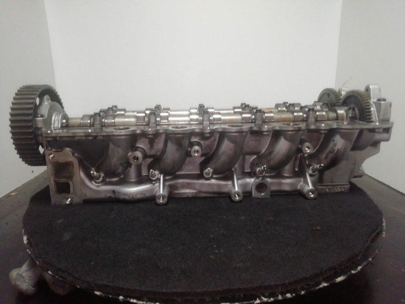 Recambio de culata para volvo xc90 2.4 diesel cat referencia OEM IAM 08692974002  