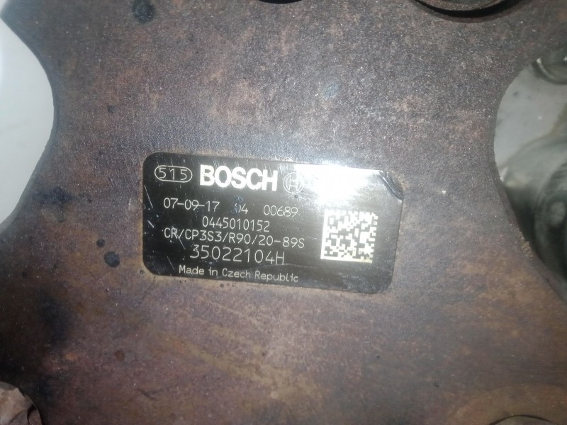 Recambio de bomba inyeccion para jeep cherokee (kk) 2.8 crd 4x4 referencia OEM IAM 0445010152 - 35022104H  BOSCH