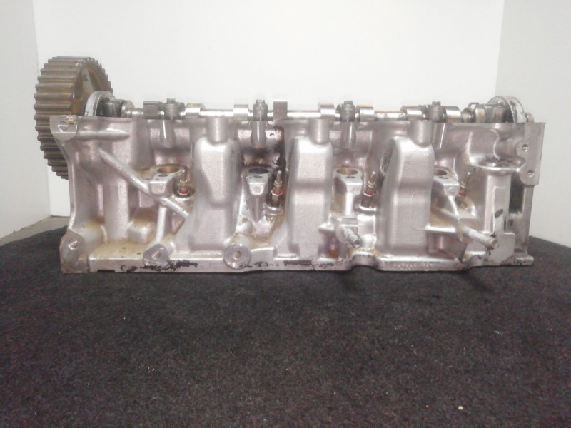 Recambio de culata para dacia duster (hs_) 1.5 dci (hsaj) referencia OEM IAM 110421067R  6 TALADROS ADMISION