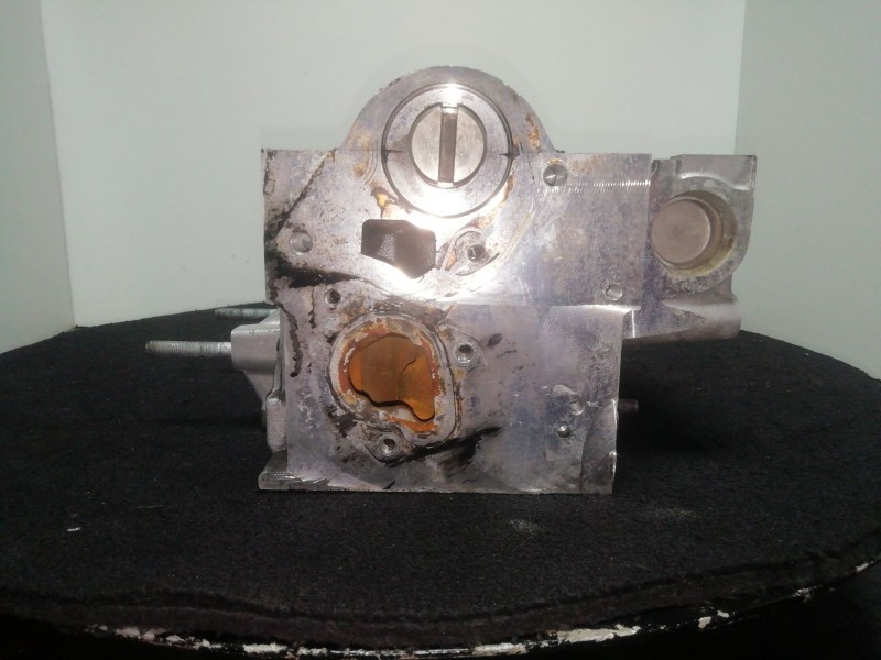 Recambio de culata para dacia duster (hs_) 1.5 dci (hsaj) referencia OEM IAM 110421067R  6 TALADROS ADMISION