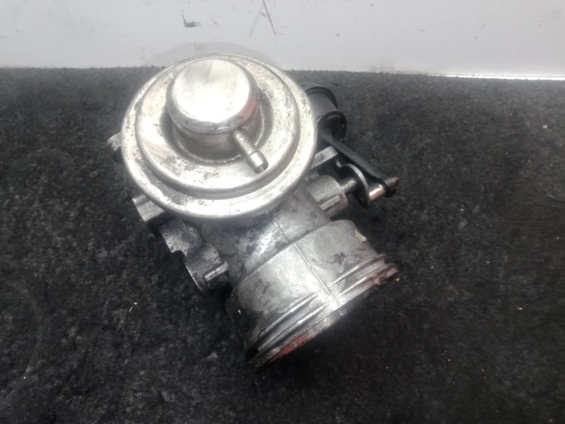 Recambio de valvula egr para audi a4 b6 (8e2) 1.9 tdi referencia OEM IAM 038131501AA  