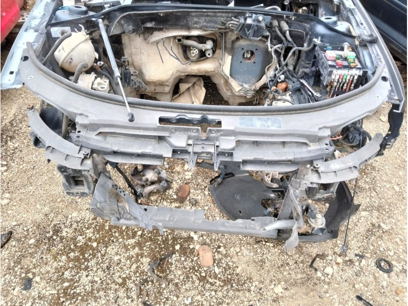 Recambio de travesaño superior para audi a3 (8p) 2.0 tdi referencia OEM IAM   