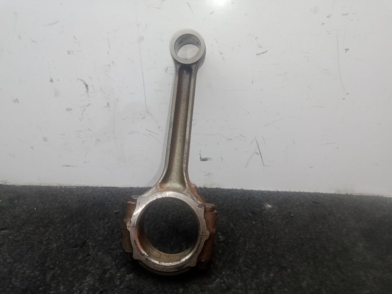 Recambio de biela para suzuki swift iii (mz, ez) 1.5 (rs 415) referencia OEM IAM 69GA - 69GAL  