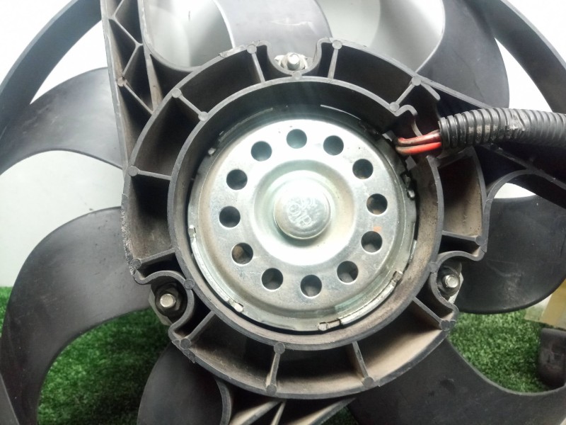 Recambio de electroventilador para seat ibiza iii (6l1) 1.4 16v referencia OEM IAM SIN REFERENCIA  Ø354MM - 3.PINES