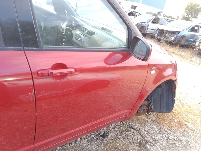 Recambio de puerta delantera derecha para suzuki swift iii (mz, ez) 1.5 (rs 415) referencia OEM IAM   