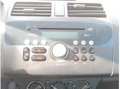 Recambio de sistema audio / radio cd para suzuki swift iii (mz, ez) 1.5 (rs 415) referencia OEM IAM    2