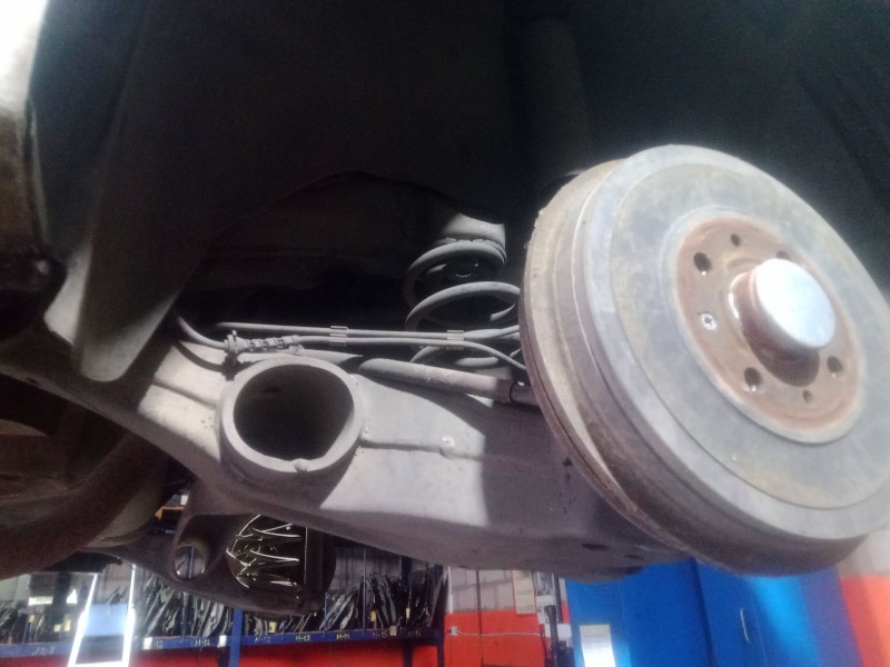 Recambio de puente trasero para opel corsa e (x15) 1.4 (08, 68) referencia OEM IAM   