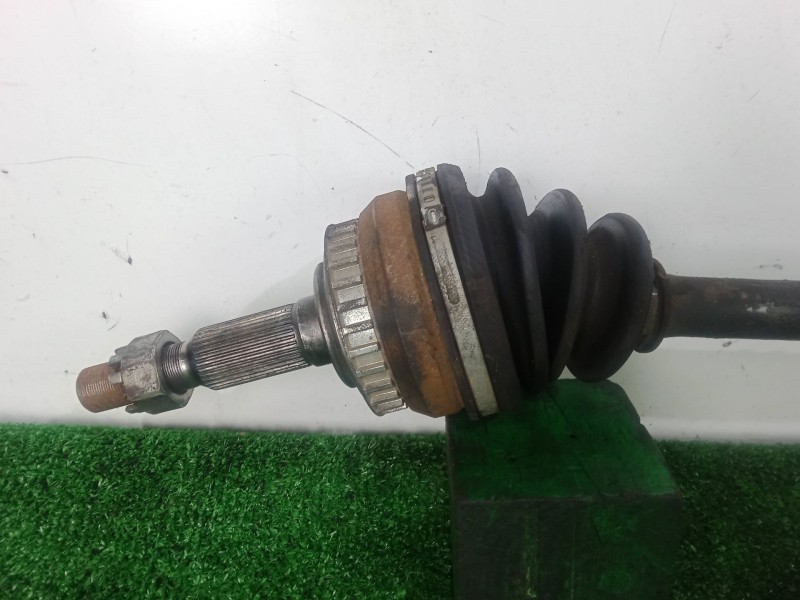 Recambio de transmision trasera derecha para bmw 5 (e39) 525 d referencia OEM IAM SIN REFERENCIA  L980MM - CON.SOPORTE