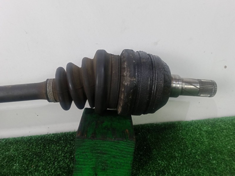 Recambio de transmision trasera derecha para bmw 5 (e39) 525 d referencia OEM IAM SIN REFERENCIA  L980MM - CON.SOPORTE