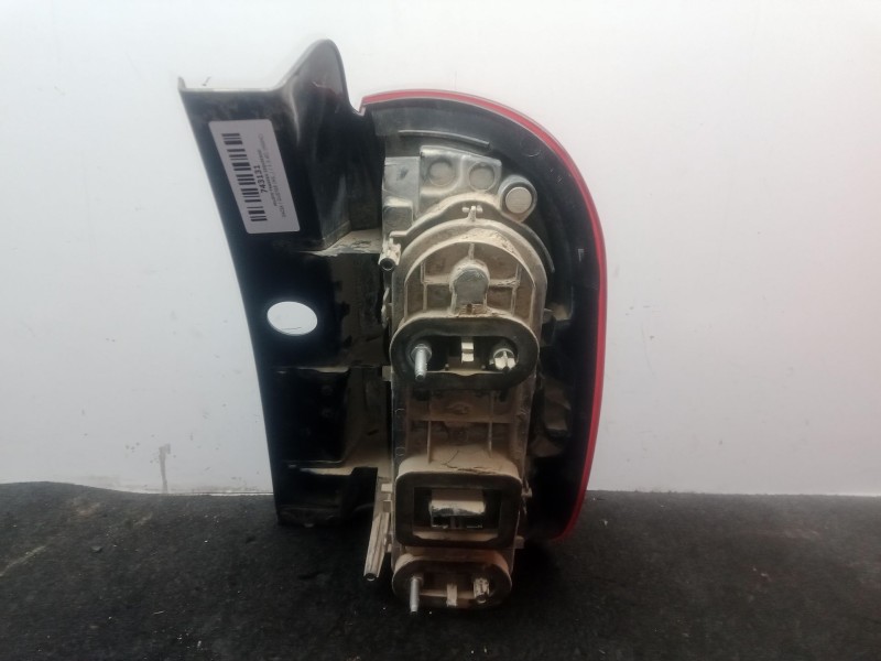 Recambio de piloto trasero izquierdo para dacia duster (hs_) 1.5 dci (hsmc) referencia OEM IAM 265551679R  