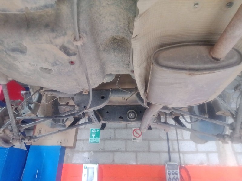 Recambio de puente trasero para dacia duster (hs_) 1.5 dci (hsmc) referencia OEM IAM   