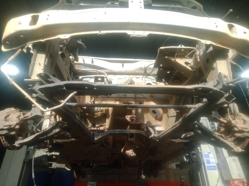 Recambio de puente delantero para dacia duster (hs_) 1.5 dci (hsmc) referencia OEM IAM   