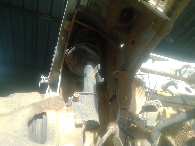 Recambio de amortiguador delantero derecho para dacia duster (hs_) 1.5 dci (hsmc) referencia OEM IAM   