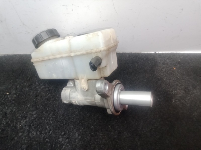 Recambio de bomba freno para dacia duster (hs_) 1.5 dci (hsmc) referencia OEM IAM 1070529S01 - 460915125R  