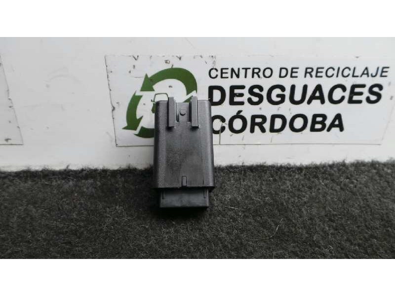 Recambio de rele para kia carens ( ) 1.7 crdi cat referencia OEM IAM 952402W100 8.PINES 