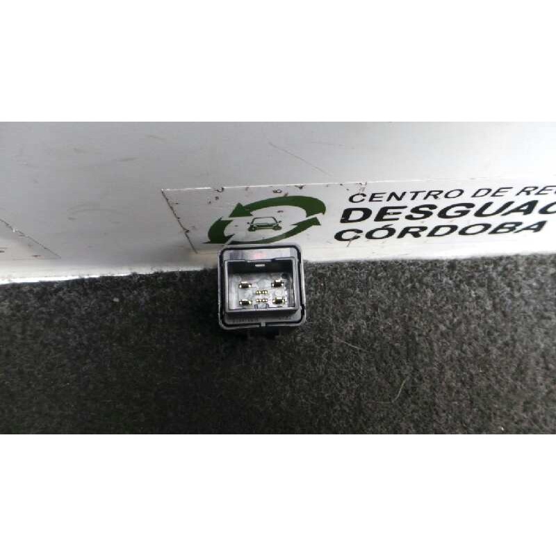 Recambio de rele para kia carens ( ) 1.7 crdi cat referencia OEM IAM 952402W100 8.PINES 