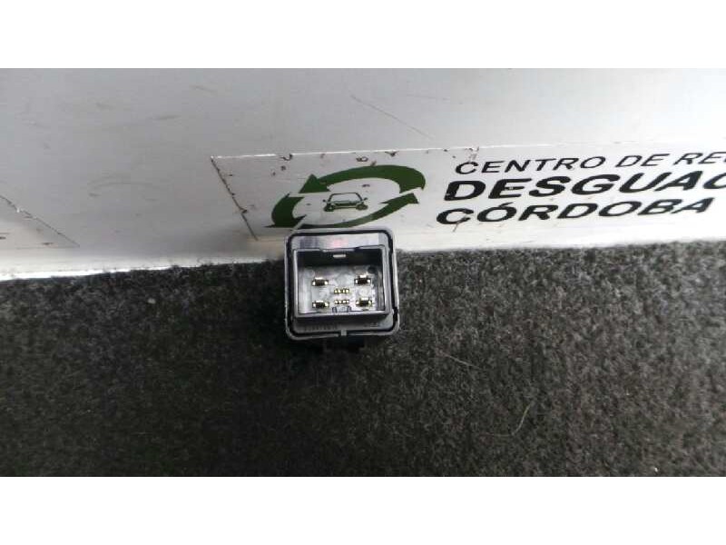 Recambio de rele para kia carens ( ) 1.7 crdi cat referencia OEM IAM 952402W100 8.PINES 