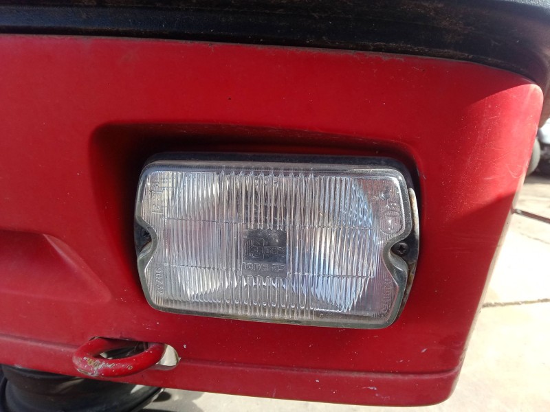 Recambio de faro antiniebla izquierdo para peugeot 205 ii (20a/c) 1.4 referencia OEM IAM   