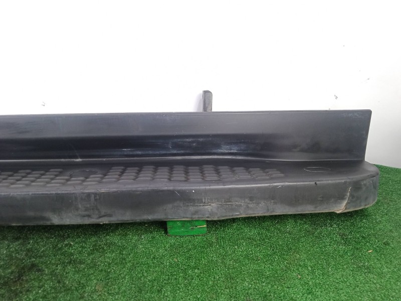 Recambio de paragolpes trasero para iveco daily vi furgoneta 33s12, 35s12, 35c12 referencia OEM IAM SIN REFERENCIA  