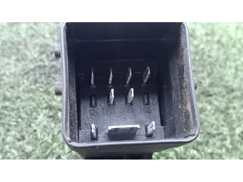 Recambio de caja precalentamiento para iveco daily vi furgoneta 33s12, 35s12, 35c12 referencia OEM IAM 0281003039 9.PINES 